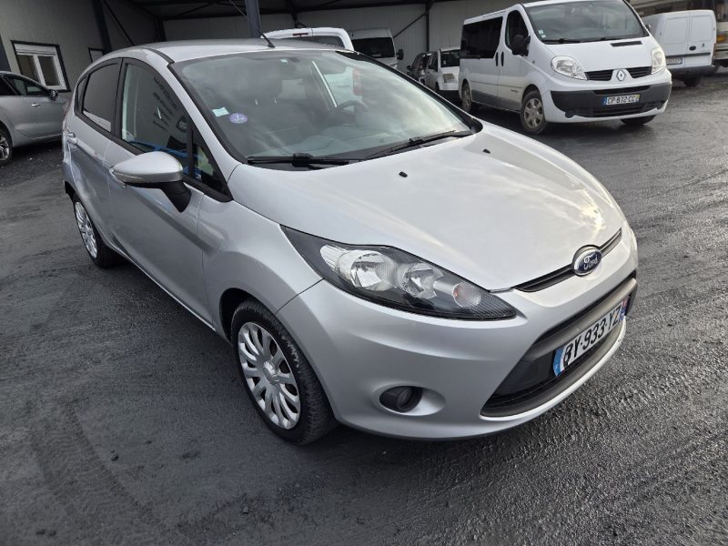 FORD FIESTA 1.2 82CH AMBIENTE 2011