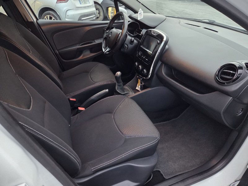 RENAULT CLIO IV  1.5 DCI 75CH EXPRESSION  2014