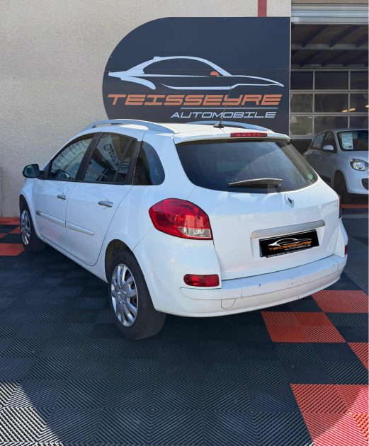 RENAULT CLIO III 1.5 DCI 85 DYNAMIQUE TOMTOM