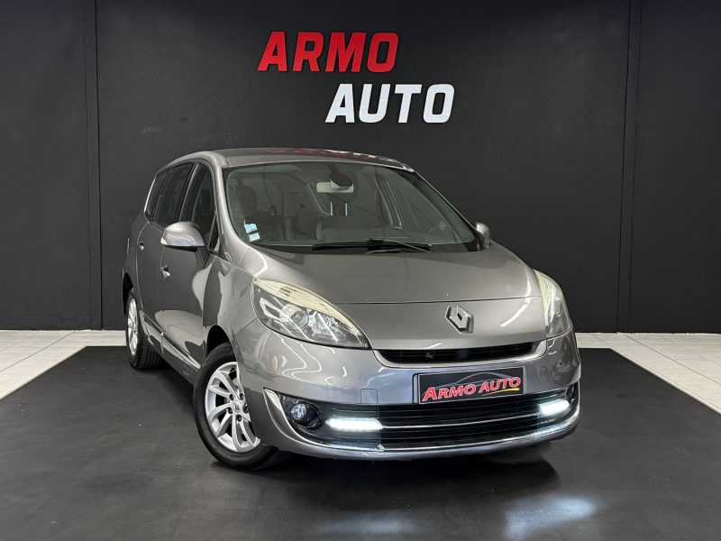 RENAULT Grand Scenic 3 (III) 1.5 dCi 110 ch Exception 7places