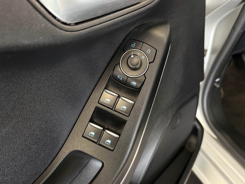 FORD FIESTA  VII 1.0 ECOBOOST 125 CH COOL & CONNECT DCT7 BOITE AUTO 2021