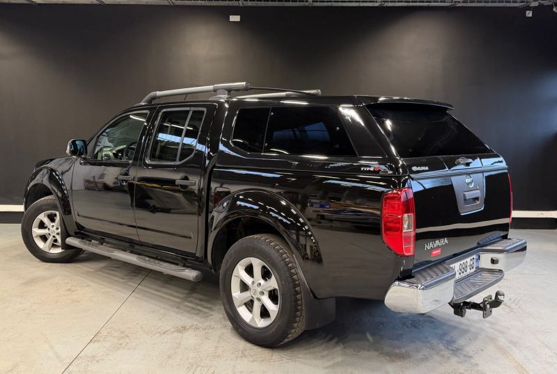 NISSAN NAVARA PICK-UP 2.5 DCI DOUBLE CAB SE 4X4 2010