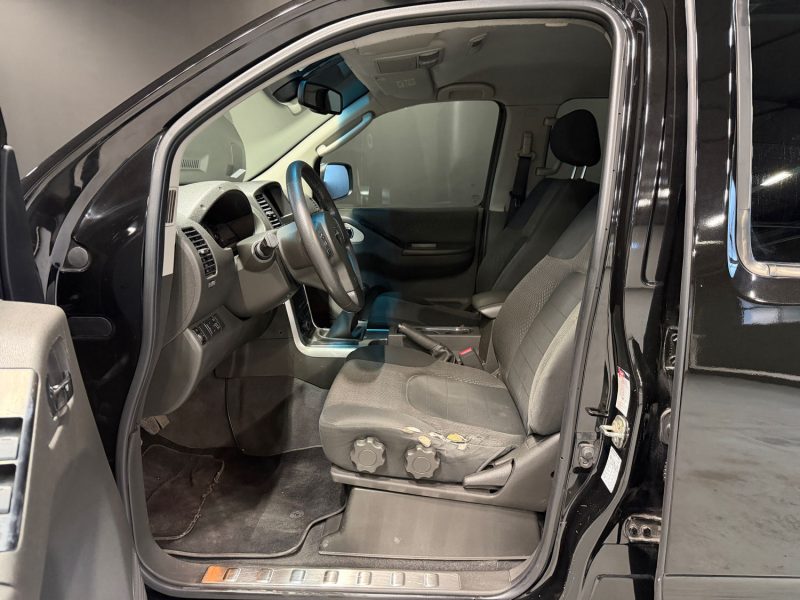 NISSAN NAVARA PICK-UP 2.5 DCI DOUBLE CAB SE 4X4 2010