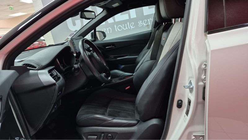 TOYOTA C-HR HYBRIDE PHASE 2 SUV 122cv GR SPORT/1 ERE MAIN/TVA RECUPERABLE