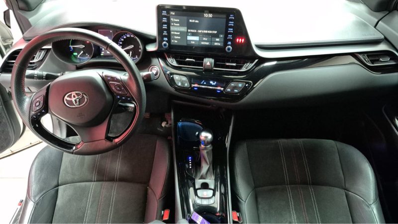 TOYOTA C-HR HYBRIDE PHASE 2 SUV 122cv GR SPORT/1 ERE MAIN/TVA RECUPERABLE