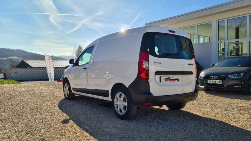 DACIA  DOKKER - 1.5 dCi 75ch diesel 