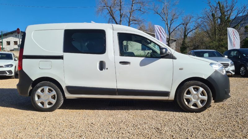 DACIA  DOKKER - 1.5 dCi 75ch diesel 