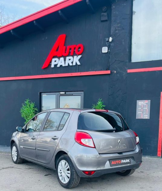 RENAULT CLIO III - Paiement 3x/4x/10x ✅
