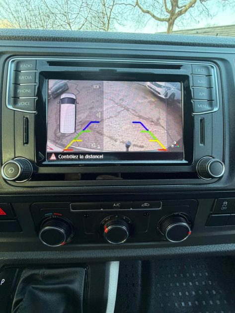 VOLKSWAGEN TRANSPORTER  6.1 2.0 BiTDI 204 FGN TOLE 4 MOTIONS DSG7 BUSINESS LINE L2H1