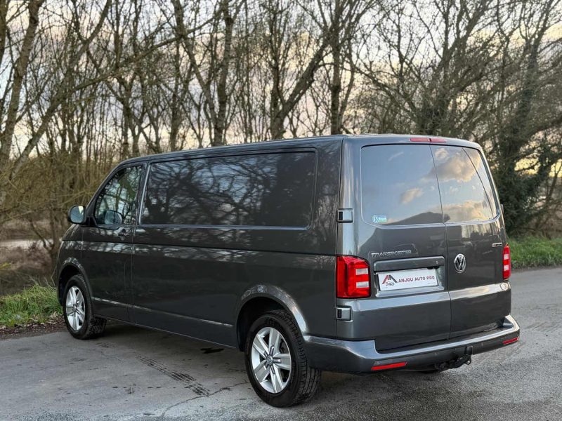 VOLKSWAGEN TRANSPORTER  6.1 2.0 BiTDI 204 FGN TOLE 4 MOTIONS DSG7 BUSINESS LINE L2H1