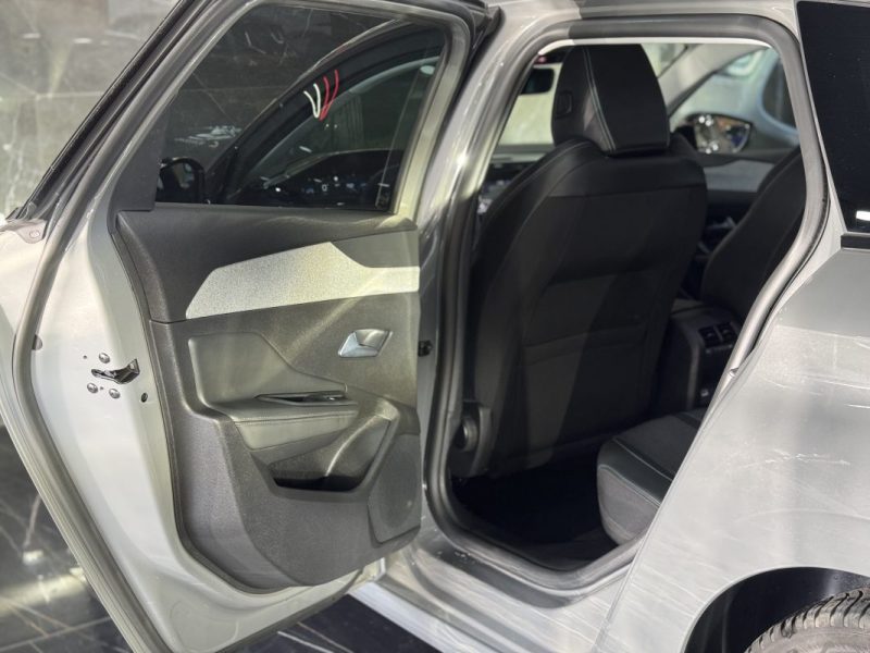 PEUGEOT 308 - 3 1.2 PURETECH 130CH S&S ALLURE 2024 TTC