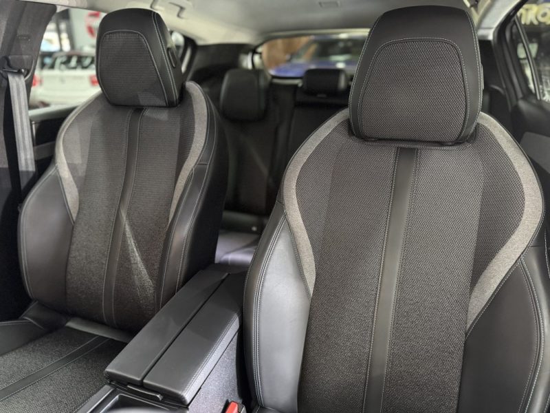 PEUGEOT 308 - 3 1.2 PURETECH 130CH S&S ALLURE EAT8 2024 TTC