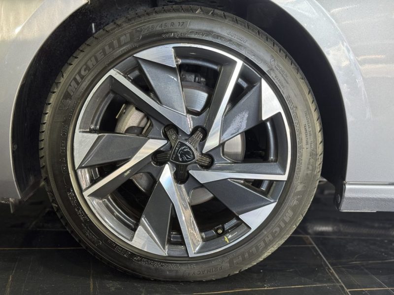 PEUGEOT 308 - 3 1.2 PURETECH 130CH S&S ALLURE EAT8 2024 TTC