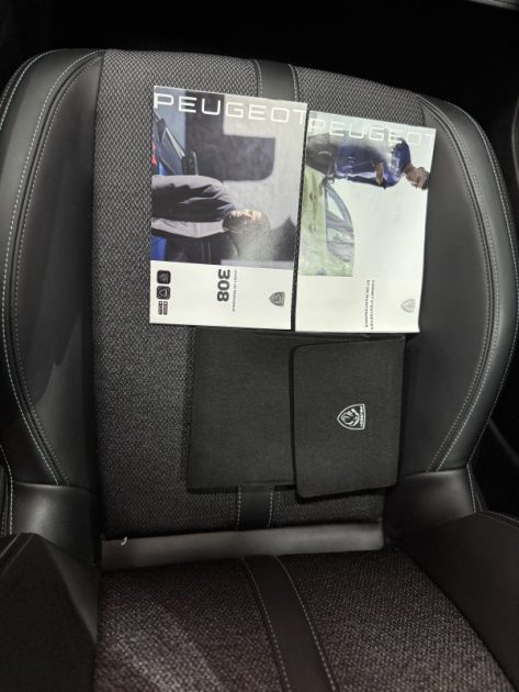 PEUGEOT 308 - 3 1.2 PURETECH 130CH S&S ALLURE EAT8 2024 TTC