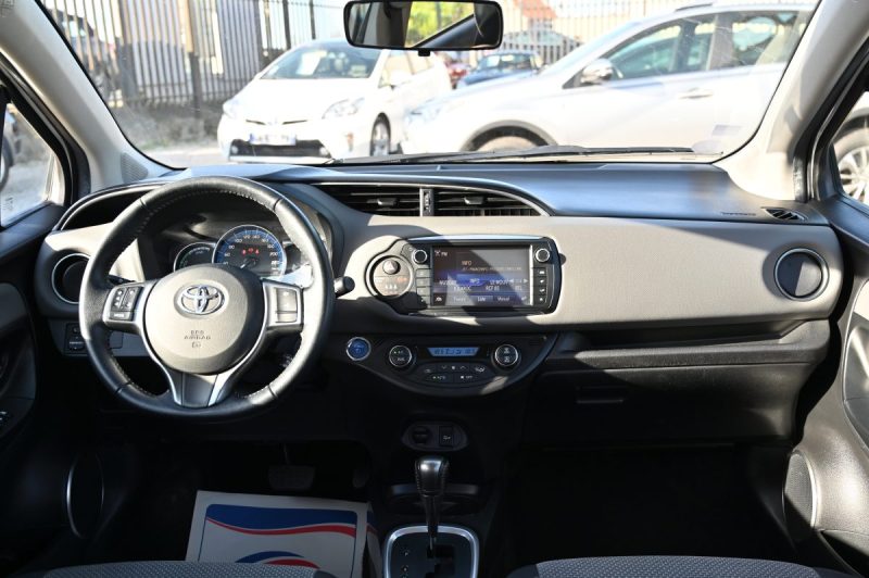 TOYOTA YARIS HSD 100H DYNAMIC 2016