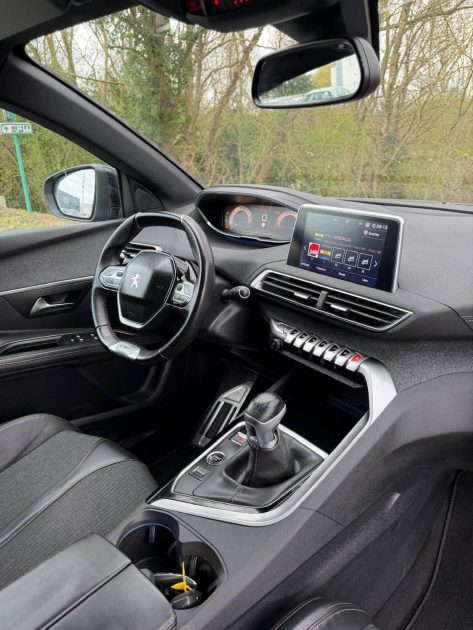 PEUGEOT 5008 II 1.5 HDI 130CH GT LINE  2018