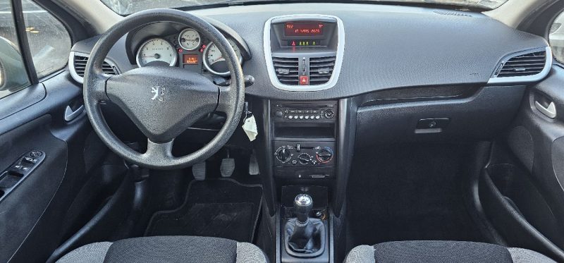 PEUGEOT 207 SW SW 1.4E TRENDY 
