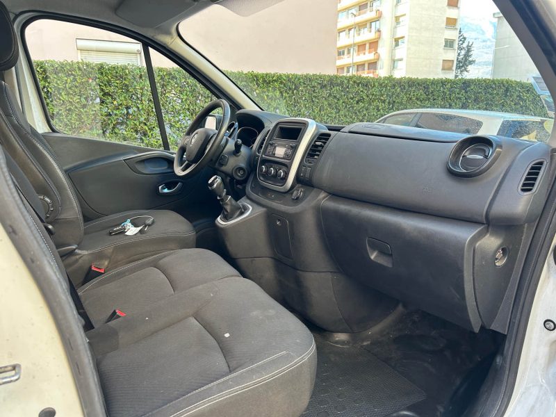 RENAULT TRAFIC 3  L1H1 1200 2.0 DCI 120CH CONFORT PRIX HT : 9991€