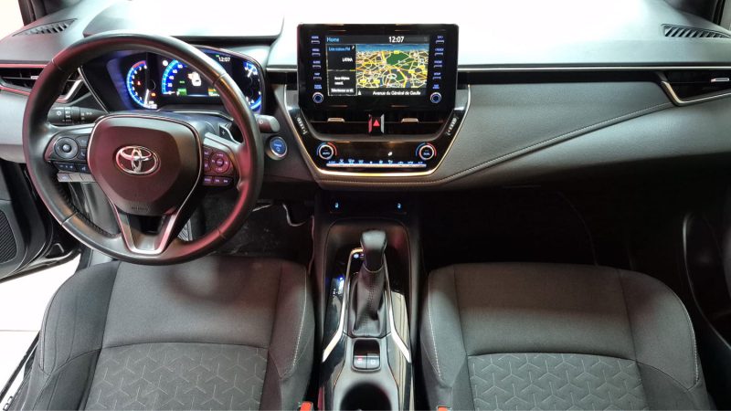TOYOTA COROLLA TOURING SPORTS 184cv DYNAMIC BUSINESS/1 ERE MAIN/TVA RECUPERABLE