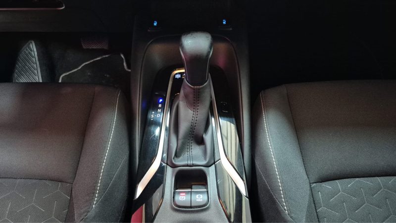 TOYOTA COROLLA TOURING SPORTS 184cv DYNAMIC BUSINESS/1 ERE MAIN/TVA RECUPERABLE