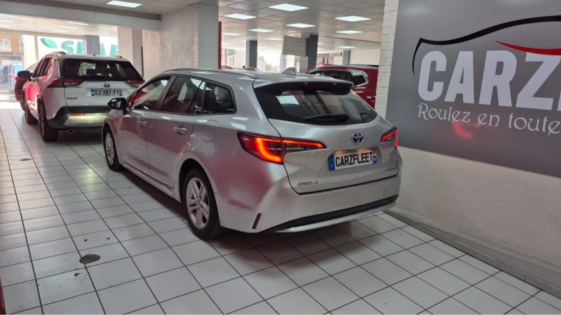 TOYOTA COROLLA TOURING SPORTS 122cv DYNAMIC BUSINESS/1 ERE MAIN/TVA RECUPERABLE