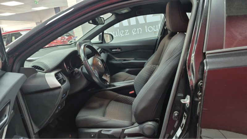 TOYOTA C-HR SUV PHASE 2 SUV HYBRIDE 122cv DYNAMIC BUSINESS/1 ERE MAIN/TVA RECUPERABLE