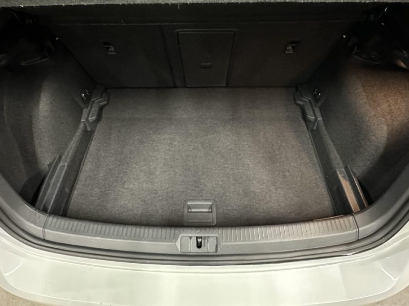 VOLKSWAGEN GOLF VII 1.5 TSI EVO 130CH CONNECT DSG7 - Excellent état - Garantie 6 mois - 