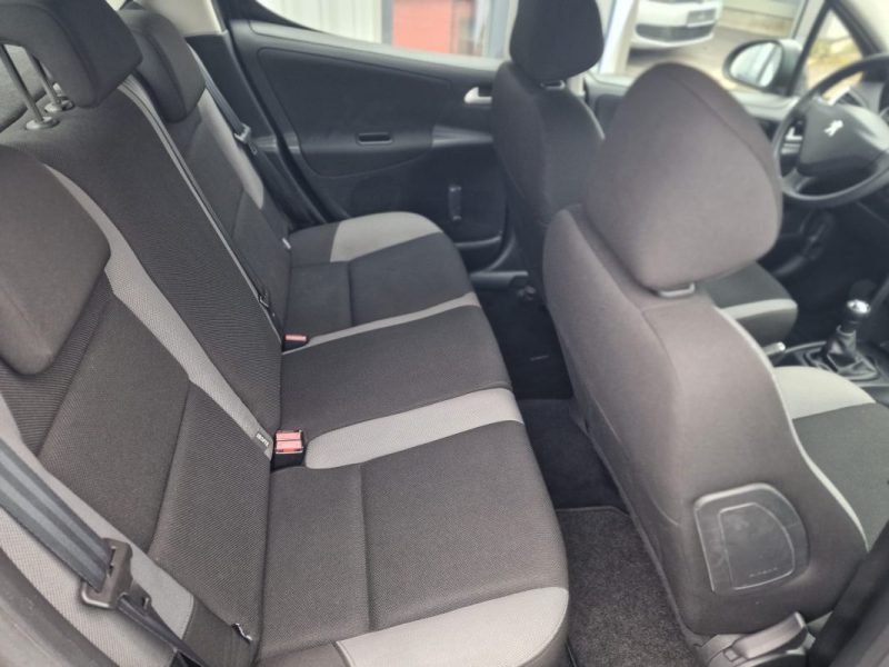 PEUGEOT 207 1.4 i TENDANCE 95CV 5 PORTES 