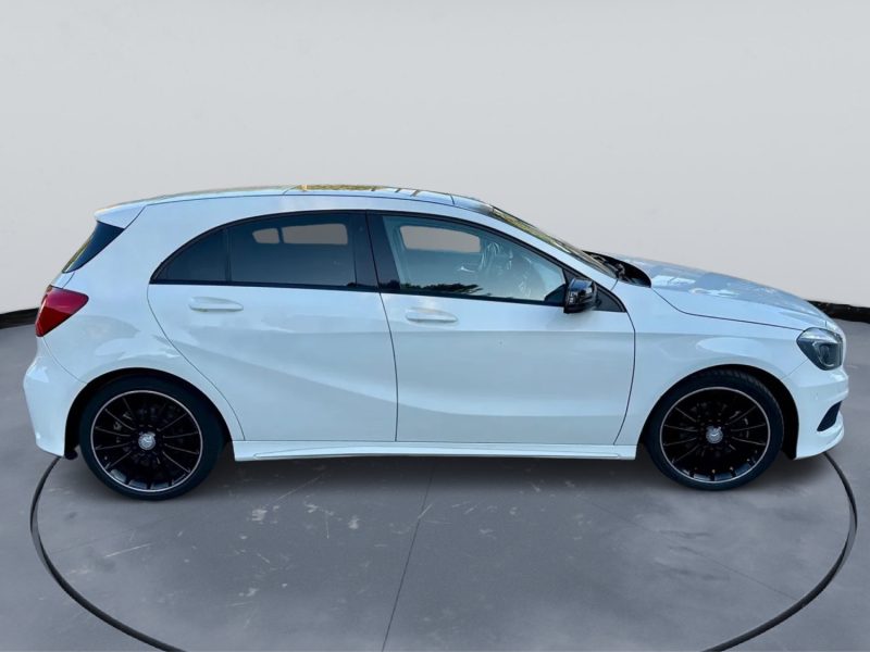 MERCEDES CLASSE A180D PACK AMG /TOIT OUVRANTT/SIEGE ELECTRIQUE/