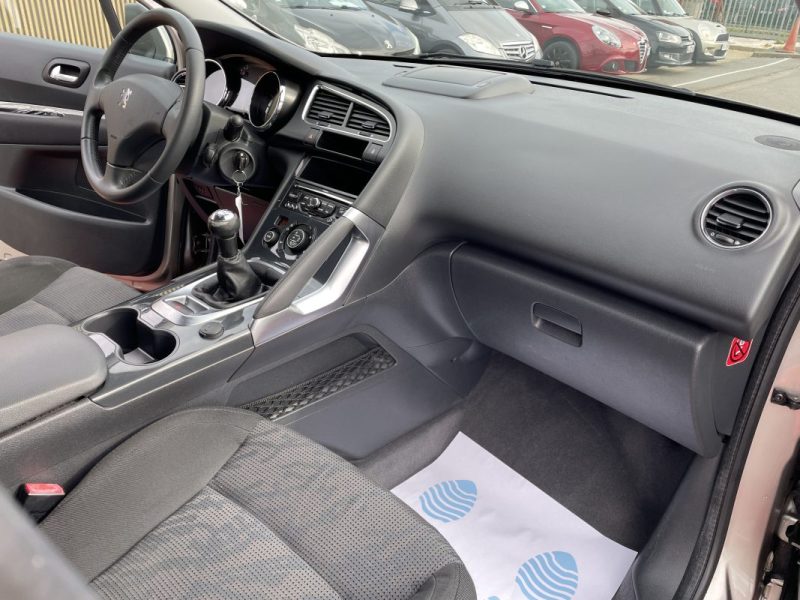 PEUGEOT 3008 1.6 VTI 120CV    GARANTIE 3/12 MOIS 2011