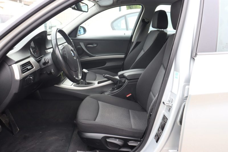 BMW SERIE 3 E90 320D 177CH CONFORT 