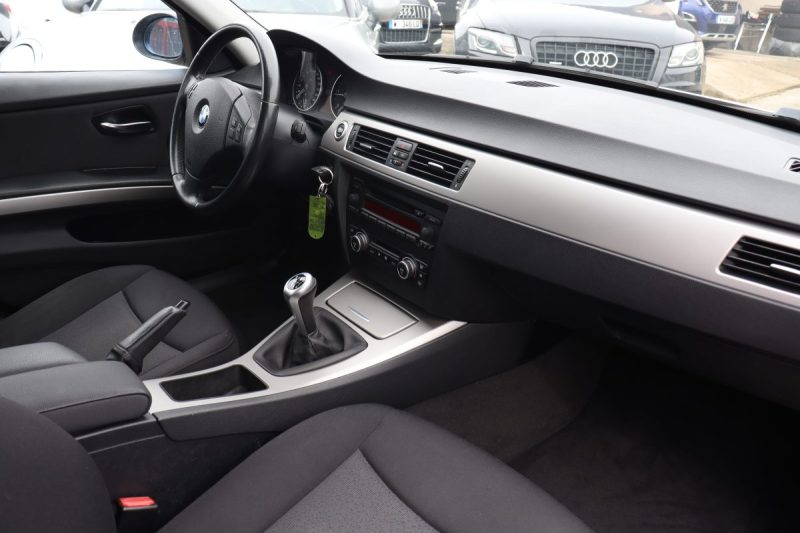 BMW SERIE 3 E90 320D 177CH CONFORT 