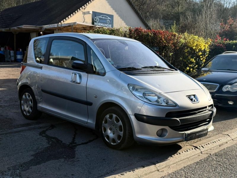 PEUGEOT 1007 DOLCE 1.4 HDI 