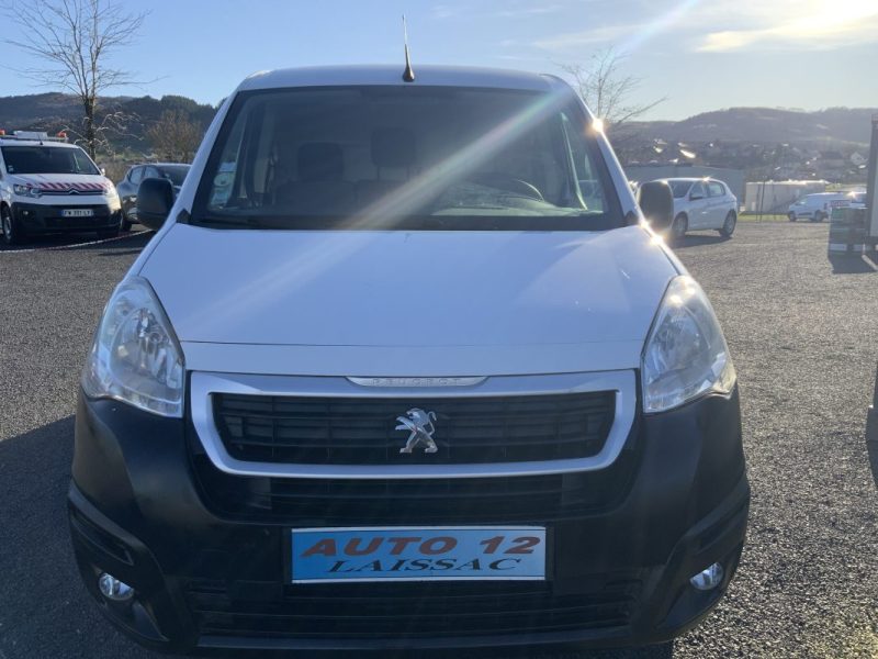 PEUGEOT PARTNER 1.6 BLUEHDI 100 CV ACTIVE 2017 * CAMÉRA DE RECUL + BOITE AUTOMATIQUE