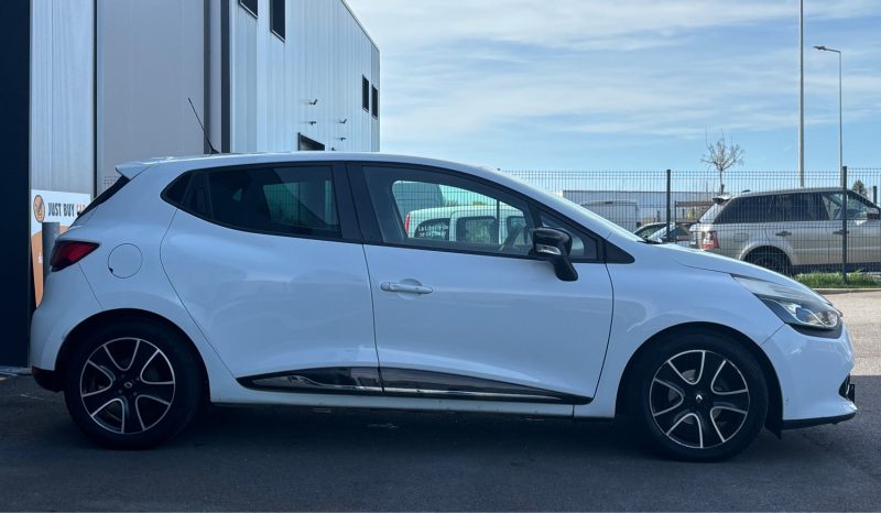 RENAULT CLIO IV 1.5 DCI 75CH LIMITED- COURROIE DISTRIB FAITE