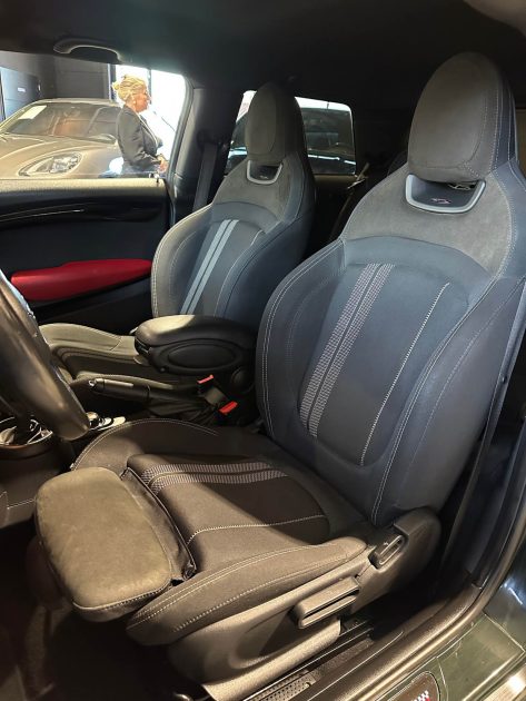 MINI JOHN COOPER WORKS 231CH  PACK AERO SIEGES JCW