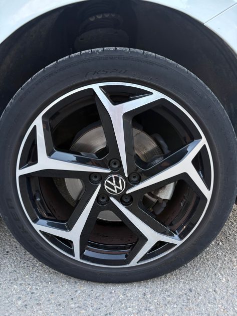 VOLKSWAGEN POLO 1.0 TSI 115 R-Line