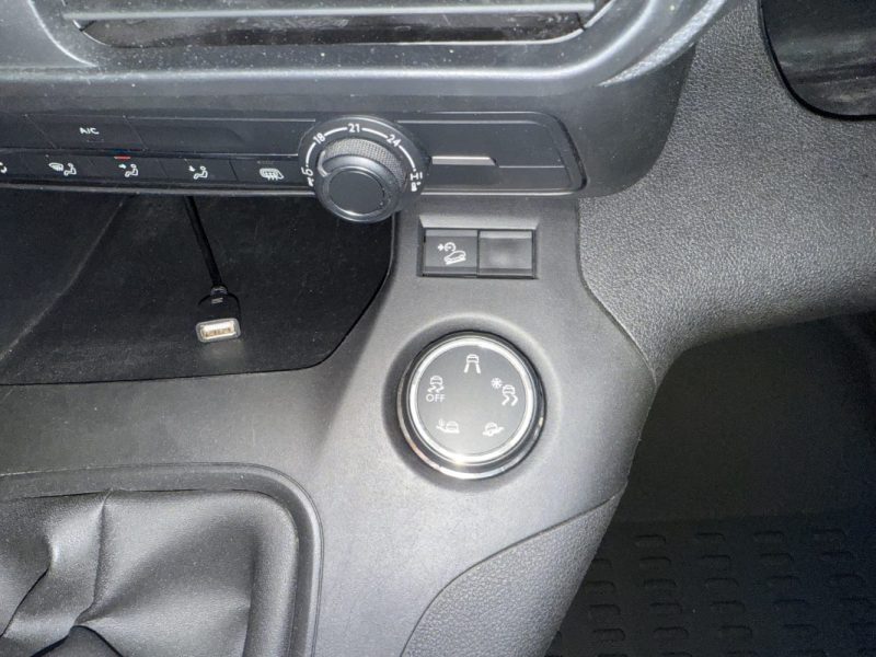 CITROEN BERLINGO M 650KG BLUEHDI 75 GRIP MODE 3 PLACES CAR PLAY  2020
