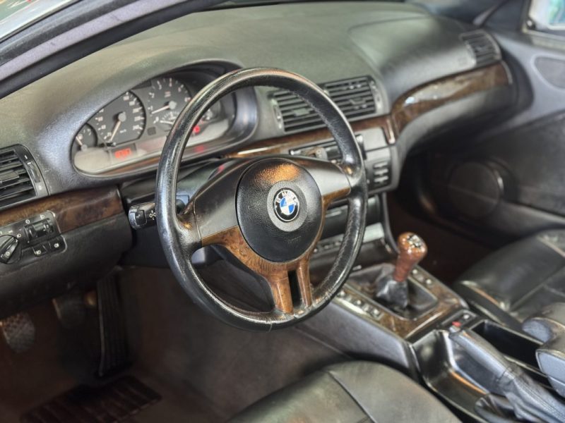 BMW 3 BMW SÉRIE 3 DÉCAPOTABLE (E46) 323 CI 323 CI  2000