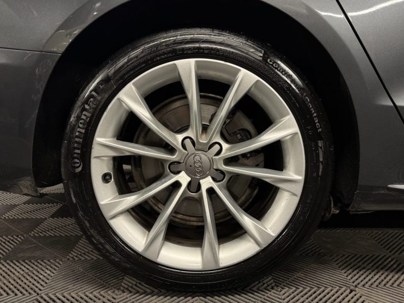 AUDI A5 PHASE 2 SPORTBACK S-LINE 2.0 TFSI 211 QUATTRO TOIT OUVRANT INTERIEUR CUIR GPS - Garantie 1an