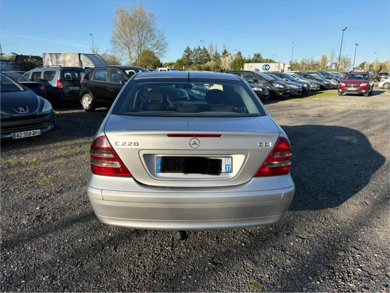 MERCEDES CLASSE C 220 CDI 143cv boîte auto