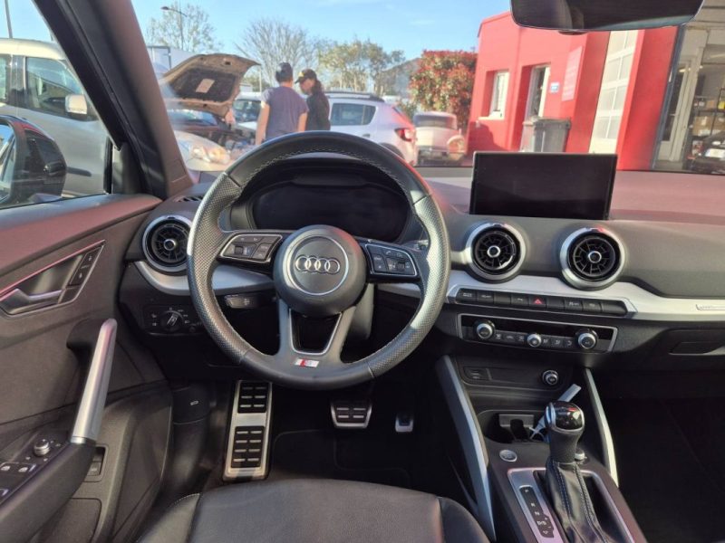 AUDI Q2 35 TFSI 150 S LINE PLUS S TRONIC 7 toit ouvrant