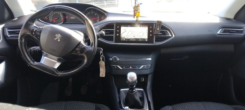 PEUGEOT 308 SW  HDI 130 CV AN 18 PROPRE 136 KM