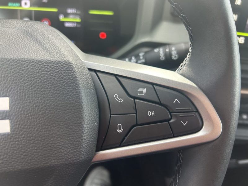 DACIA  DUSTER 1.6 Hybrid 140Ch Extrême/ Gps/ Garantie Constructeur