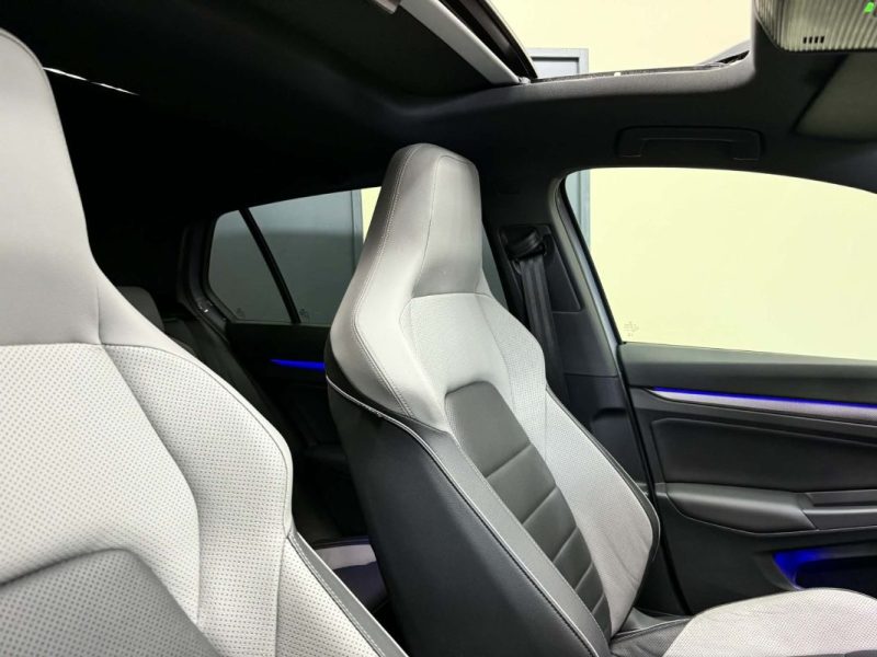 VOLKSWAGEN GOLF 1.5 E-HYBRID 272 GTE DSG GARANTIE 03/2029