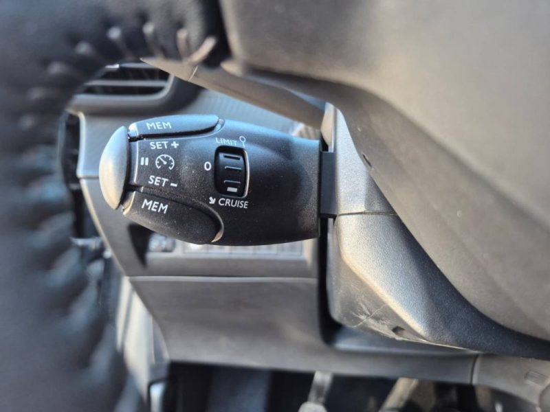 PEUGEOT 208 II PURETECH 100 S&S BVM6 ALLURE 2021