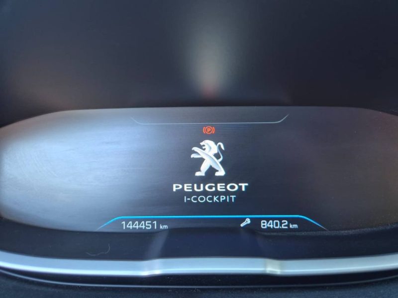 PEUGEOT 3008 II 2.0 BLUEHDI 180CH S&S EAT6 GT 2017