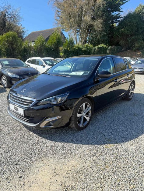 PEUGEOT 308 II 1.6 E-HDI 115CH FÉLINE 2014