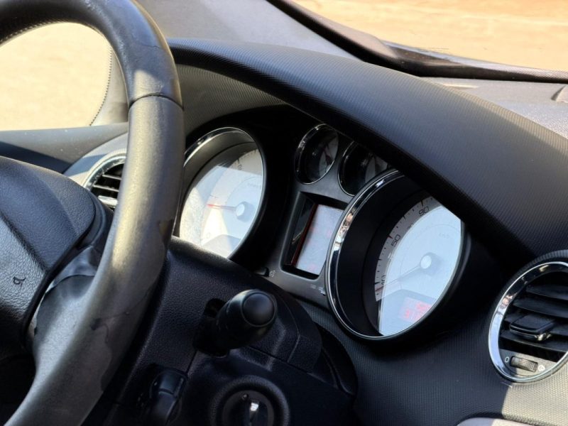 PEUGEOT 308 1.6 HDI 110 PREMIUM PACK 