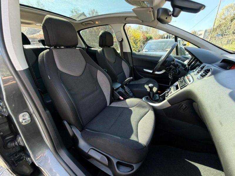 PEUGEOT 308 1.6 HDI 110 PREMIUM PACK 